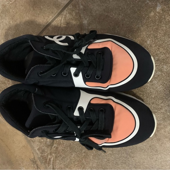 Pre-owned Cloth Low Trainers/Running Shoes in Black/Pink - Picture 1 of 8